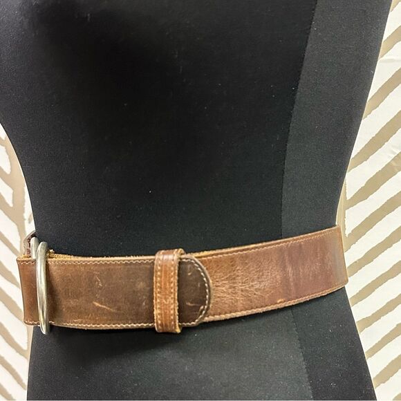 Eddie Bauer Brown Leather Belt Size M Made in the USA - Picture 2 of 8